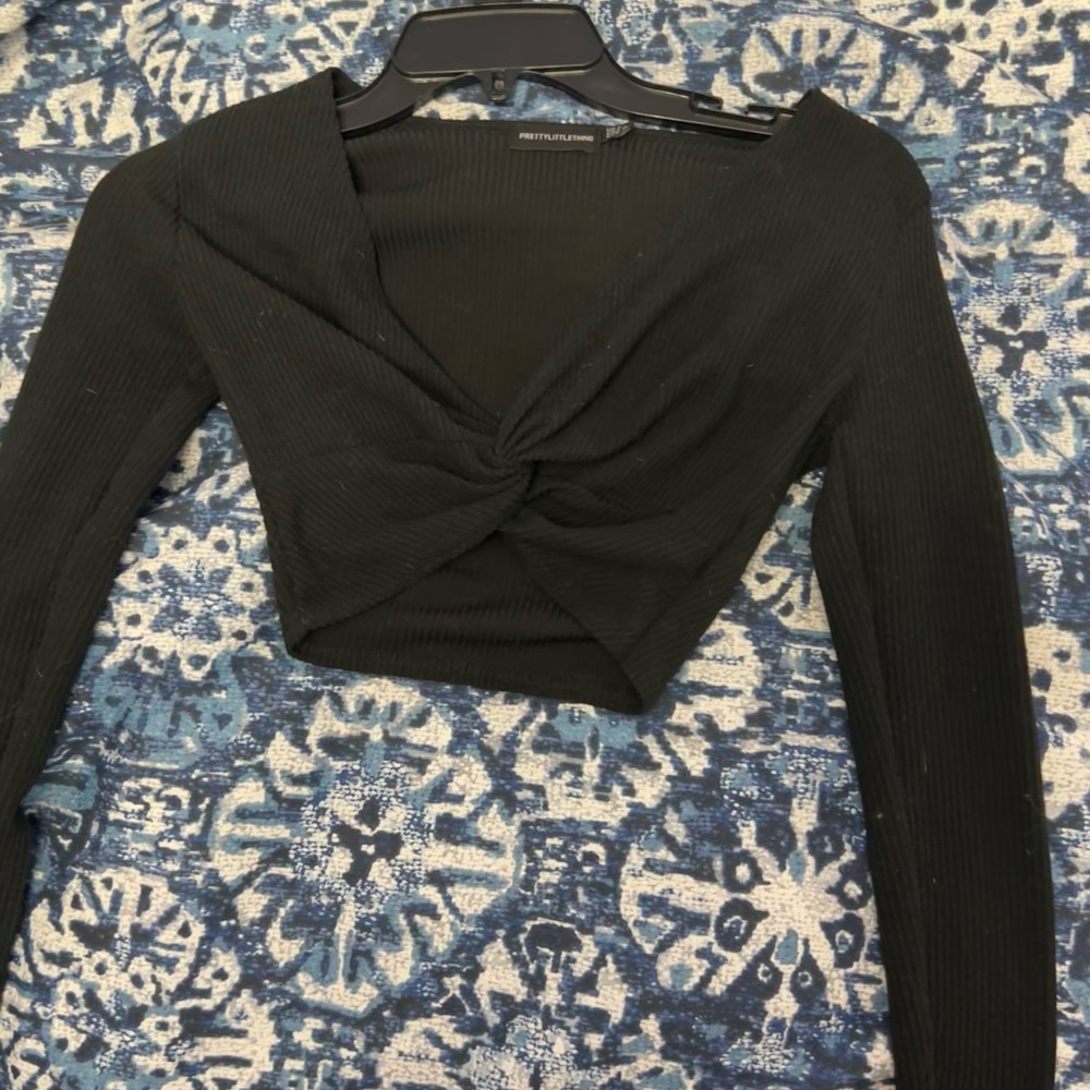 Black Long Sleeve Twist Front Top